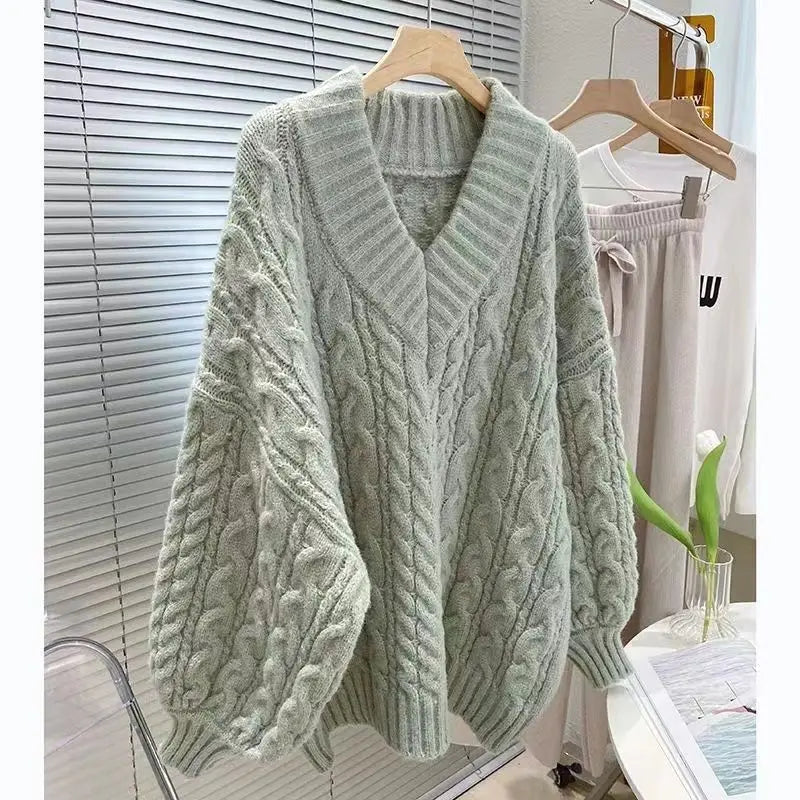 Women's Cozy V-Neck Knit Sweater - Warm & Stylish for Fall/Winter