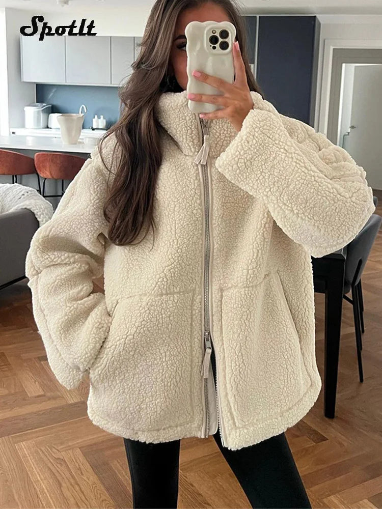 Cozy Lamb Fleece Short Jacket – Chic Winter Style